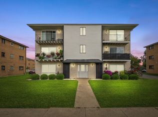 7306 W 86th St APT 2B, Bridgeview, IL 60455