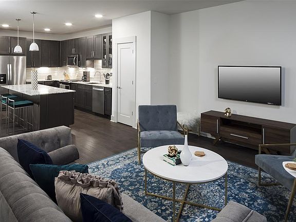3rd image of 5631 Belmont Ave #258
