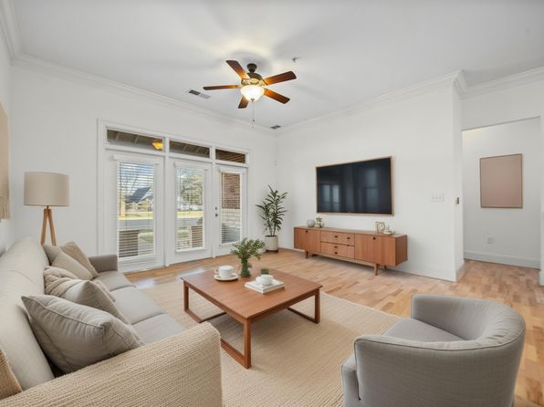 2938 Selwyn Ave Unit 108