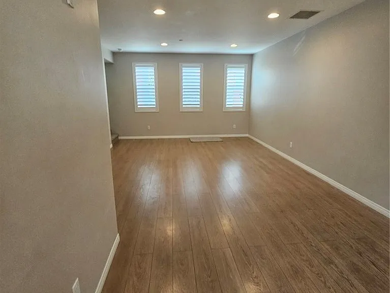 316 Orange Blossom — Photo 10