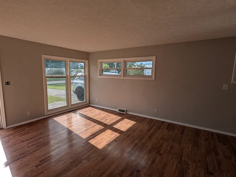 4815 Raven Rd — Photo 11