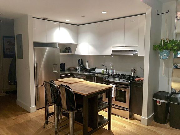 3rd image of 114 Troutman St APT 131