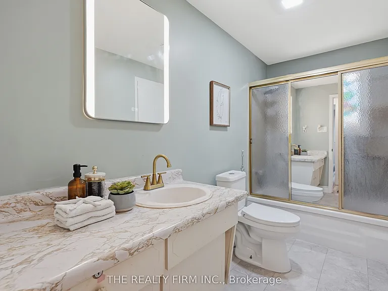 45 Amy Cres — Photo 20