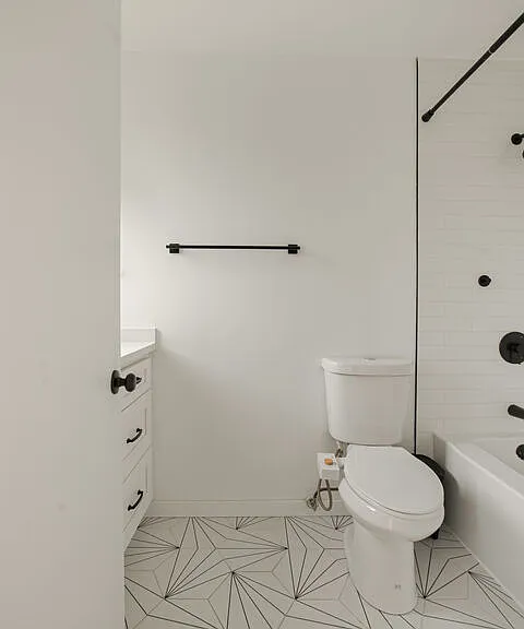 2020 Delaware Ave #7 — Photo 13