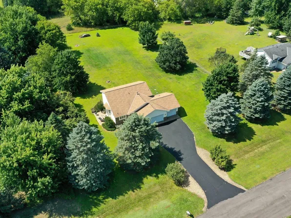 26340 Granada Ave, Wyoming, MN 55092