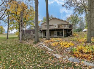 19366 Cedar Island Ct, Richmond, MN 56368