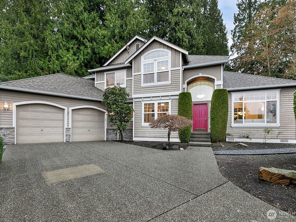 1st image of 17210 4th Drive SE