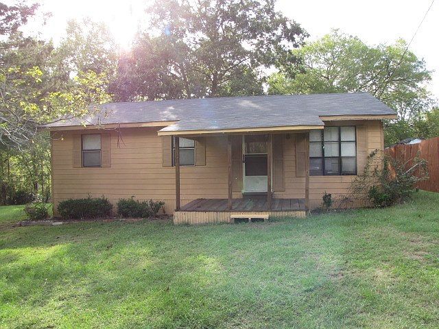 1st image of 18402 County Road 3233