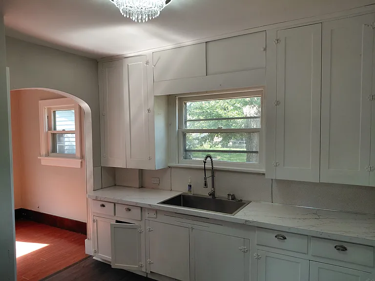 2162 17th St SW — Photo 9