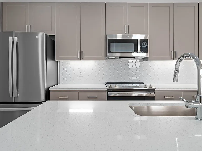 Solara Vista — Photo 14
