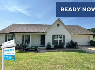 1557 Appleberry Rd, Munford, TN 38058