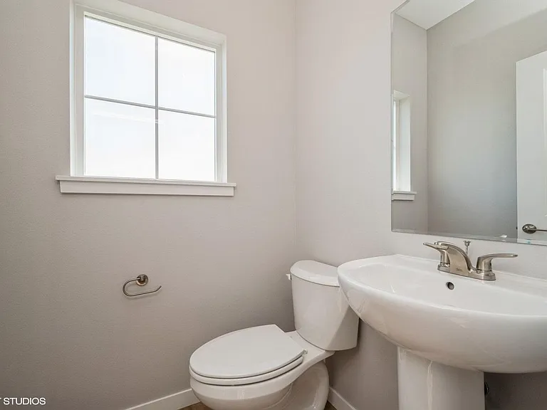 2773 Rookwood Ln — Photo 15