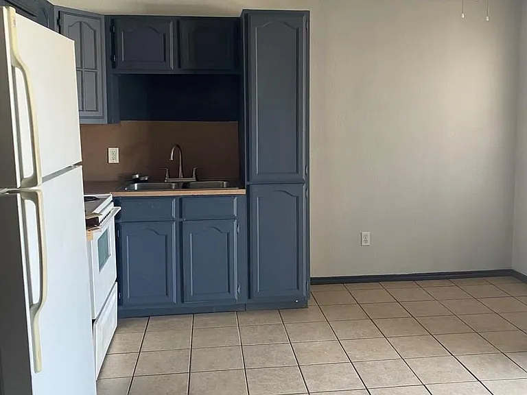 150 Wild Olive Cir #C & D — Photo 5