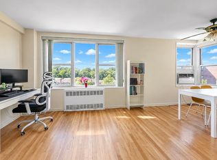 18-50 211th St APT 6B, Queens, NY 11360
