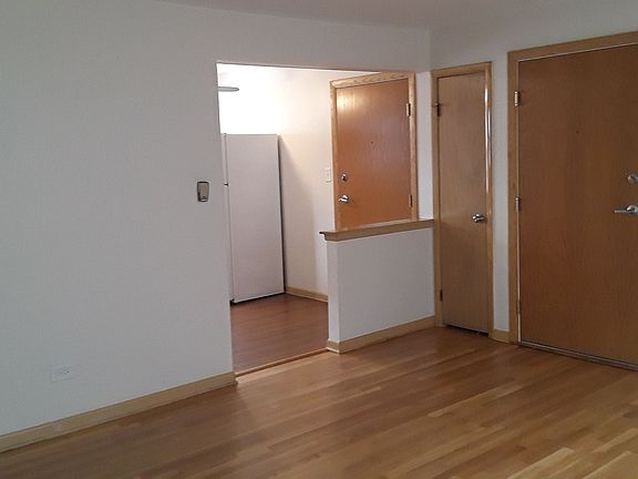 4th image of 9456 Maple Dr APT 2A