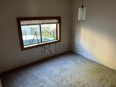 3rd image of 503 W 1st St #1