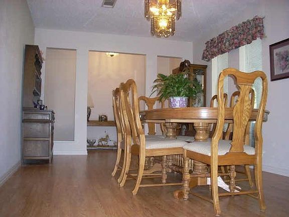 3rd image of 6126 Highland Dr
