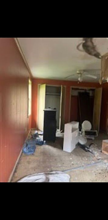 2nd image of 547 Gilleas Rd