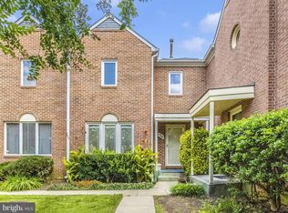36 Rockcrest Cir, Rockville, MD 20851