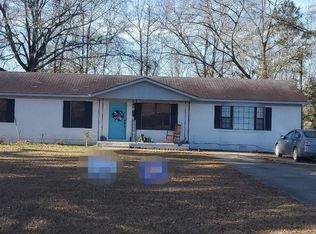 903 Pinehill Rd, Dublin, GA 31021