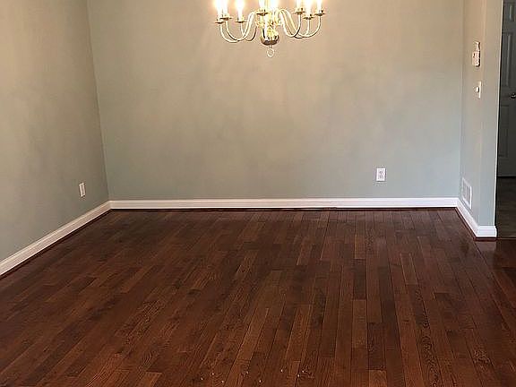 4th image of 406 Wyndham Park S