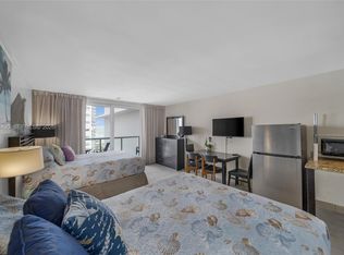 Aventura Beach Club, North Miami Beach, FL 33160