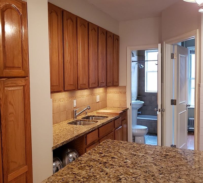 1st image of 44-06 25th Ave #2R