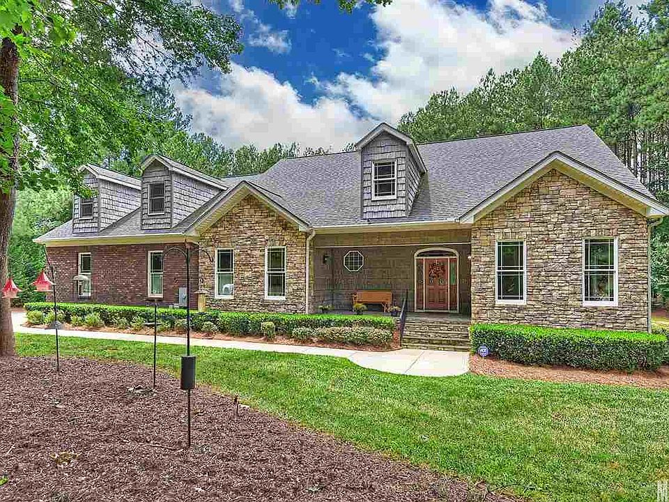 1st image of 2563 Berne Ln