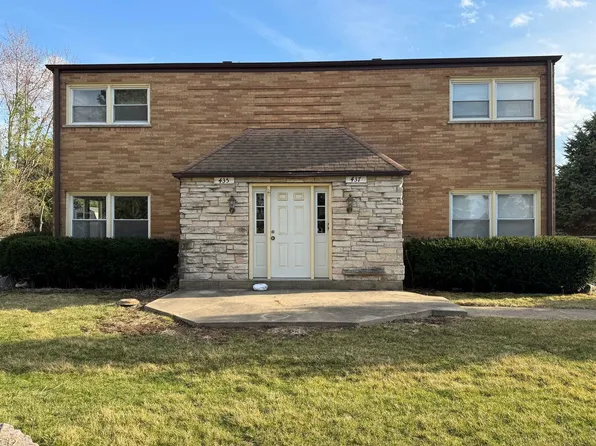 435-437 Federation Pl, Elgin, IL 60123