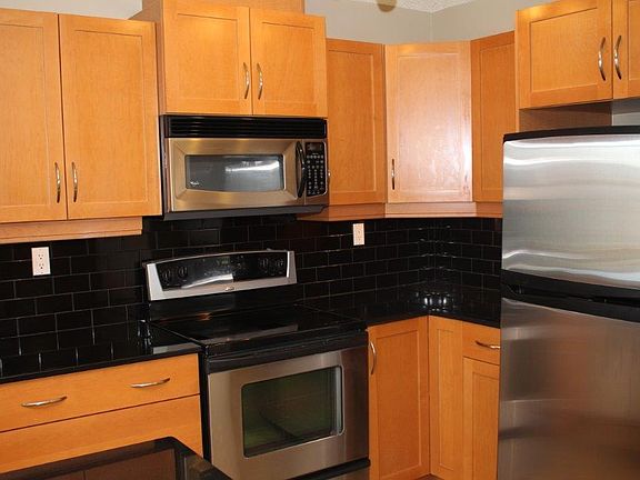 2nd image of 5605 Henwood St SW #3105