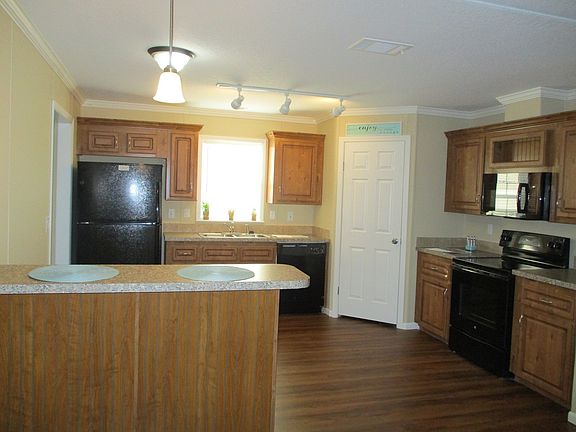 2nd image of 7700 Parkway Blvd #469