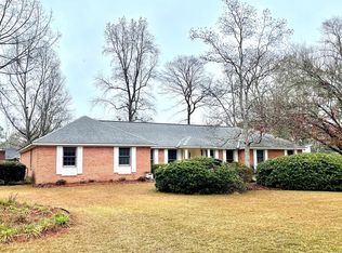 215 Newmont Dr, Eufaula, AL 36027