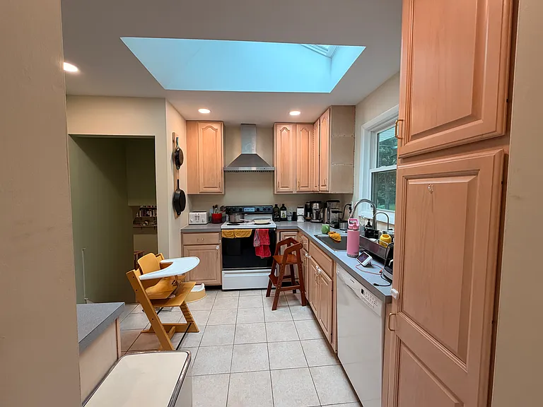 59 Meadow Ln — Photo 5