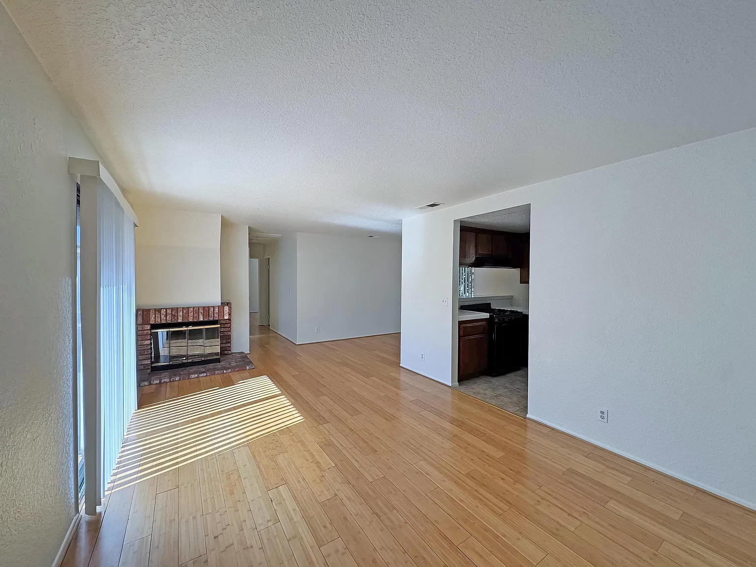 2 bed, $2,250 — Photo 2