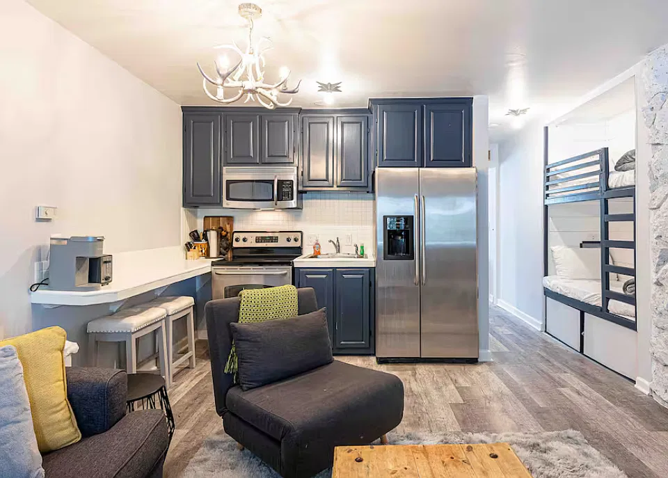 400 Hi Country Dr #504