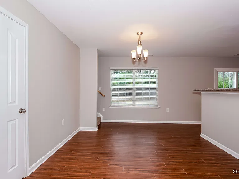 3318 Victoria Brook Ln — Photo 7