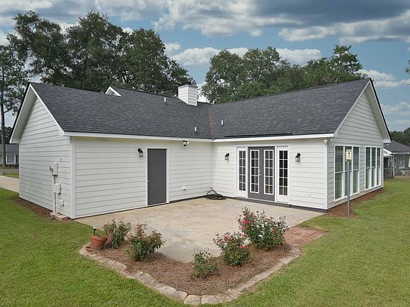 2nd image of 106 Northwood Dr
