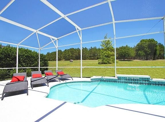 Estate with Private Pool overlooking Golf Course