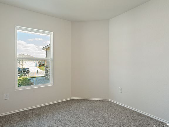 4th image of 9729 Ebony Place