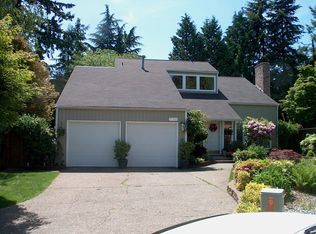 17211 NE 20th Pl, Redmond, WA