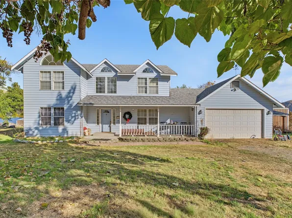 3929 Mckee Lane, Monitor, WA 98836
