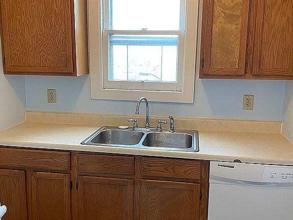 4th image of 2424-2426 Adams Ave #2
