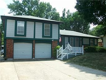 1st image of 11819 E 56th St