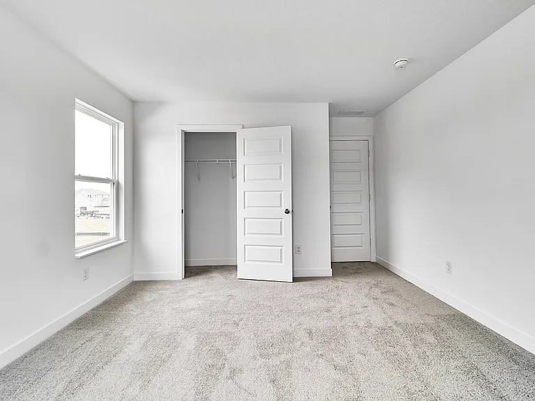 8603 Georgina St — Photo 43
