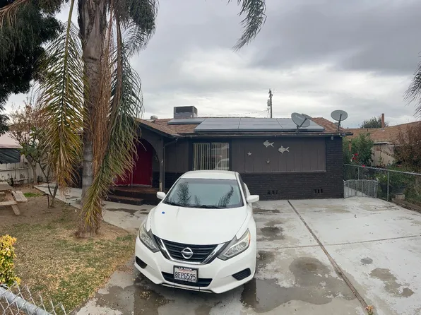 921 Atlantic Dr, Modesto, CA 95358