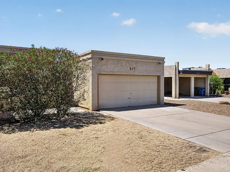 517 W Duke Dr — Photo 39