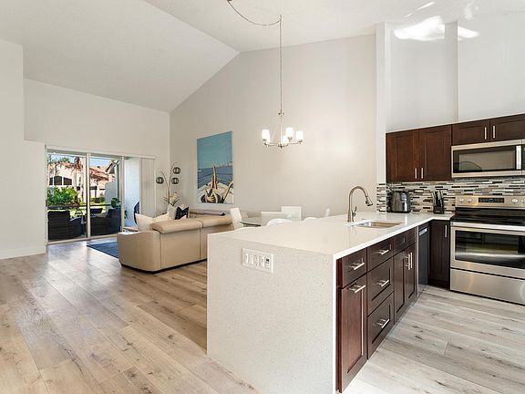 5th image of 1903 Rosewood Way