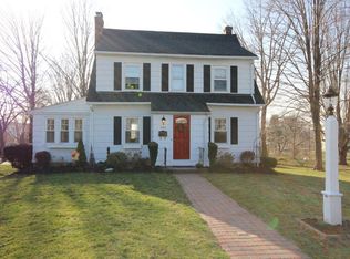 797 Ridge Rd, Middletown, CT 06457