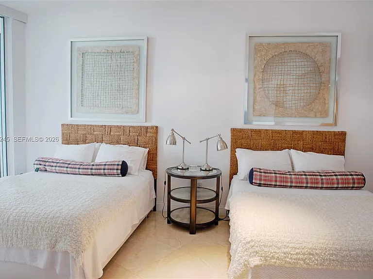 15811 Collins Ave #2303 — Photo 8