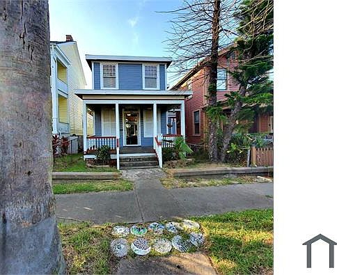 2nd image of 1416 Winnie St